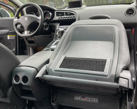 Сірий Пежо 3008, об'ємом двигуна 1.6 л та пробігом 199 тис. км за 10999 $, фото 116 на Automoto.ua