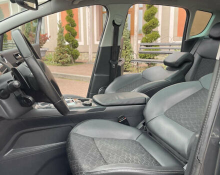 Сірий Пежо 3008, об'ємом двигуна 1.6 л та пробігом 199 тис. км за 10999 $, фото 123 на Automoto.ua