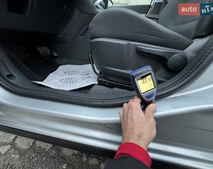 Серый Пежо 3008, объемом двигателя 1.6 л и пробегом 228 тыс. км за 12600 $, фото 84 на Automoto.ua