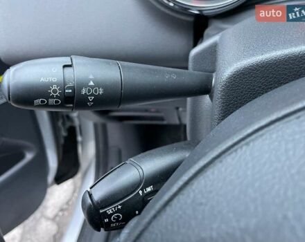 Серый Пежо 3008, объемом двигателя 1.6 л и пробегом 228 тыс. км за 12600 $, фото 17 на Automoto.ua