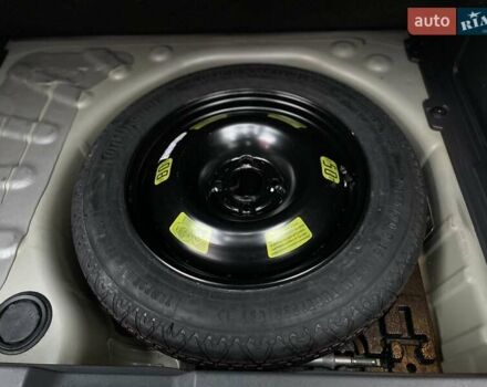 Серый Пежо 3008, объемом двигателя 1.6 л и пробегом 228 тыс. км за 12600 $, фото 32 на Automoto.ua