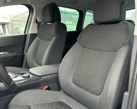 Серый Пежо 3008, объемом двигателя 1.6 л и пробегом 171 тыс. км за 14600 $, фото 27 на Automoto.ua