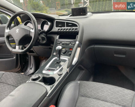 Сірий Пежо 3008, об'ємом двигуна 1.6 л та пробігом 199 тис. км за 10999 $, фото 115 на Automoto.ua