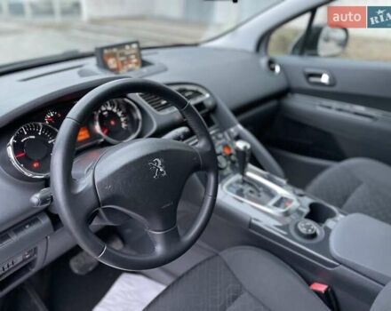 Серый Пежо 3008, объемом двигателя 1.6 л и пробегом 228 тыс. км за 12600 $, фото 12 на Automoto.ua