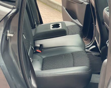 Сірий Пежо 3008, об'ємом двигуна 1.6 л та пробігом 199 тис. км за 10999 $, фото 91 на Automoto.ua