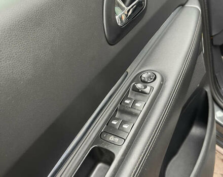 Сірий Пежо 3008, об'ємом двигуна 1.6 л та пробігом 199 тис. км за 10999 $, фото 150 на Automoto.ua