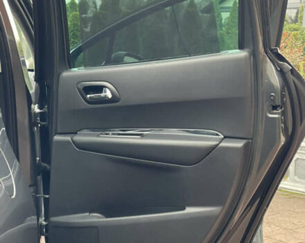 Сірий Пежо 3008, об'ємом двигуна 1.6 л та пробігом 199 тис. км за 10999 $, фото 99 на Automoto.ua