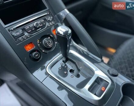 Серый Пежо 3008, объемом двигателя 1.6 л и пробегом 228 тыс. км за 12600 $, фото 15 на Automoto.ua