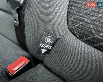 Серый Пежо 3008, объемом двигателя 1.6 л и пробегом 228 тыс. км за 12600 $, фото 26 на Automoto.ua