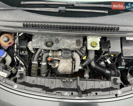 Сірий Пежо 3008, об'ємом двигуна 1.6 л та пробігом 199 тис. км за 10999 $, фото 154 на Automoto.ua