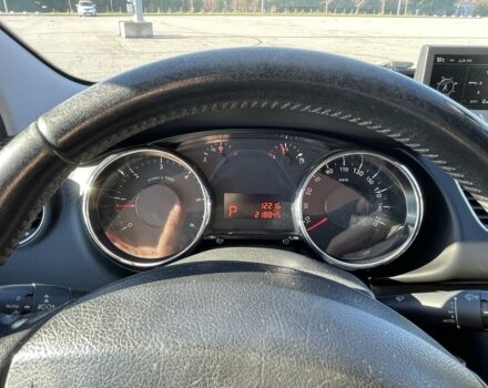 Серый Пежо 3008, объемом двигателя 1.6 л и пробегом 220 тыс. км за 11000 $, фото 6 на Automoto.ua