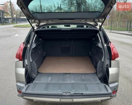 Серый Пежо 3008, объемом двигателя 1.56 л и пробегом 116 тыс. км за 12499 $, фото 6 на Automoto.ua