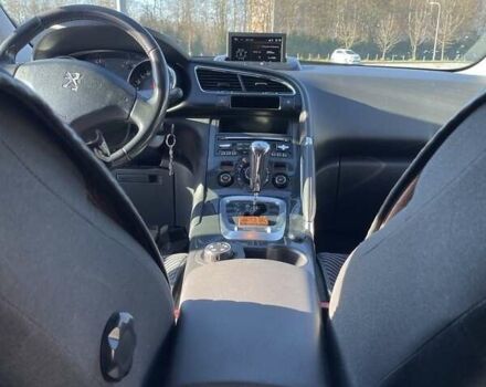 Серый Пежо 3008, объемом двигателя 1.6 л и пробегом 220 тыс. км за 11000 $, фото 6 на Automoto.ua