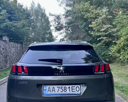 Серый Пежо 3008, объемом двигателя 2 л и пробегом 140 тыс. км за 18900 $, фото 4 на Automoto.ua