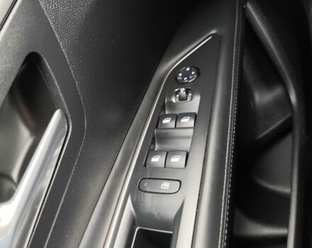 Серый Пежо 3008, объемом двигателя 1.6 л и пробегом 166 тыс. км за 19850 $, фото 17 на Automoto.ua