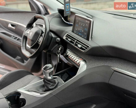 Серый Пежо 3008, объемом двигателя 1.6 л и пробегом 198 тыс. км за 17300 $, фото 21 на Automoto.ua