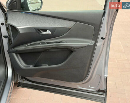 Серый Пежо 3008, объемом двигателя 1.6 л и пробегом 198 тыс. км за 17300 $, фото 18 на Automoto.ua