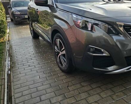 Серый Пежо 3008, объемом двигателя 1.6 л и пробегом 68 тыс. км за 19500 $, фото 1 на Automoto.ua