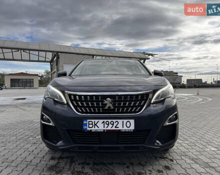Серый Пежо 3008, объемом двигателя 1.5 л и пробегом 148 тыс. км за 17900 $, фото 1 на Automoto.ua