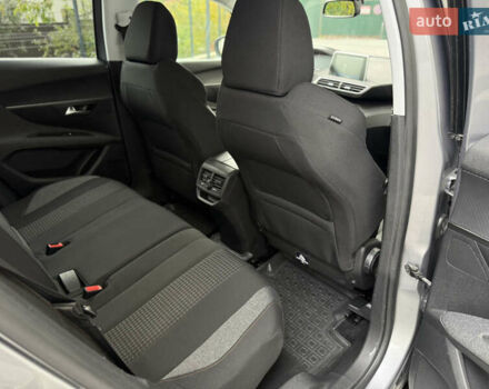 Серый Пежо 3008, объемом двигателя 1.56 л и пробегом 206 тыс. км за 17777 $, фото 51 на Automoto.ua