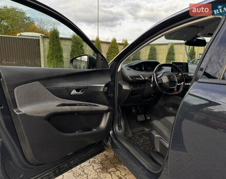 Серый Пежо 3008, объемом двигателя 1.5 л и пробегом 148 тыс. км за 17900 $, фото 11 на Automoto.ua