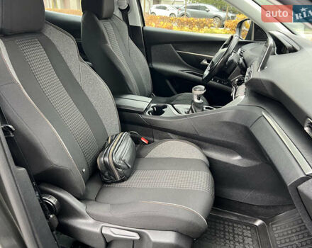 Серый Пежо 3008, объемом двигателя 2 л и пробегом 180 тыс. км за 17300 $, фото 33 на Automoto.ua