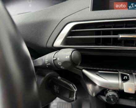 Серый Пежо 3008, объемом двигателя 1.56 л и пробегом 206 тыс. км за 17777 $, фото 34 на Automoto.ua