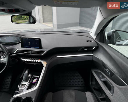 Серый Пежо 3008, объемом двигателя 1.56 л и пробегом 206 тыс. км за 17777 $, фото 49 на Automoto.ua