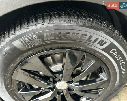 Сірий Пежо 3008, об'ємом двигуна 1.56 л та пробігом 206 тис. км за 18700 $, фото 17 на Automoto.ua