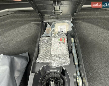 Серый Пежо 3008, объемом двигателя 1.5 л и пробегом 224 тыс. км за 21300 $, фото 58 на Automoto.ua