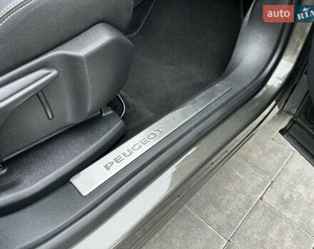 Серый Пежо 3008, объемом двигателя 1.5 л и пробегом 224 тыс. км за 21500 $, фото 51 на Automoto.ua