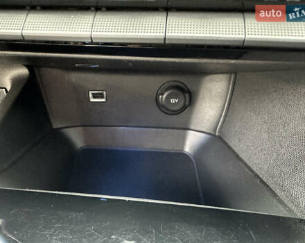 Серый Пежо 3008, объемом двигателя 1.5 л и пробегом 224 тыс. км за 21500 $, фото 77 на Automoto.ua