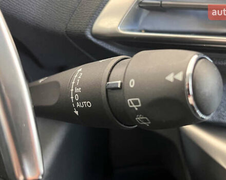 Серый Пежо 3008, объемом двигателя 1.5 л и пробегом 189 тыс. км за 20950 $, фото 16 на Automoto.ua