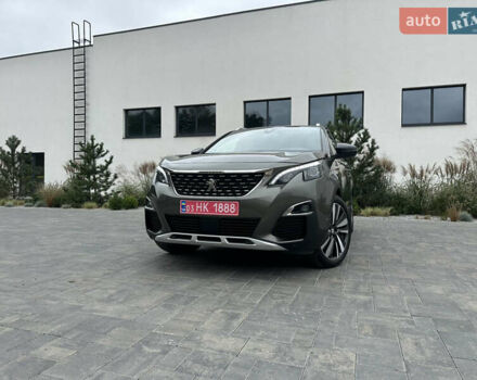 Серый Пежо 3008, объемом двигателя 1.5 л и пробегом 224 тыс. км за 21500 $, фото 2 на Automoto.ua