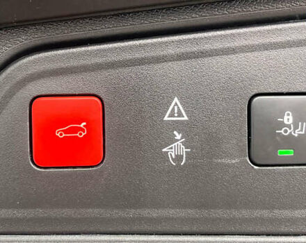 Серый Пежо 3008, объемом двигателя 1.5 л и пробегом 189 тыс. км за 20950 $, фото 38 на Automoto.ua