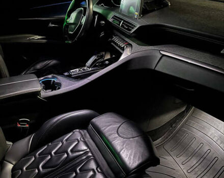 Серый Пежо 3008, объемом двигателя 2 л и пробегом 60 тыс. км за 26999 $, фото 10 на Automoto.ua