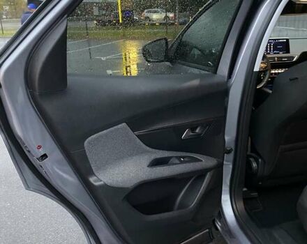 Сірий Пежо 3008, об'ємом двигуна 1.5 л та пробігом 128 тис. км за 18400 $, фото 28 на Automoto.ua