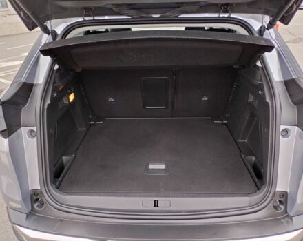 Серый Пежо 3008, объемом двигателя 1.5 л и пробегом 188 тыс. км за 21500 $, фото 12 на Automoto.ua