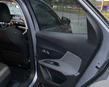 Сірий Пежо 3008, об'ємом двигуна 1.5 л та пробігом 128 тис. км за 18400 $, фото 30 на Automoto.ua