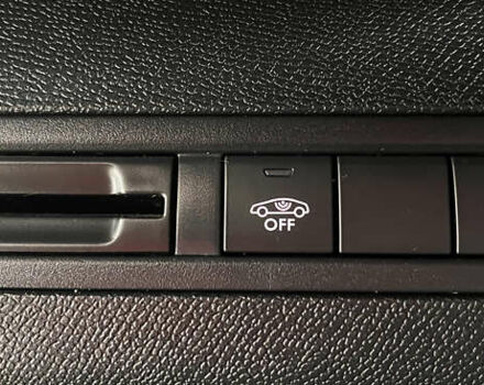 Серый Пежо 3008, объемом двигателя 1.5 л и пробегом 168 тыс. км за 20950 $, фото 26 на Automoto.ua