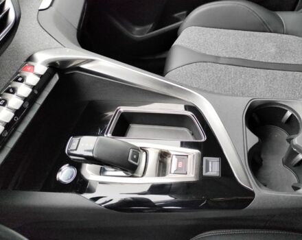 Серый Пежо 3008, объемом двигателя 1.5 л и пробегом 188 тыс. км за 21500 $, фото 17 на Automoto.ua