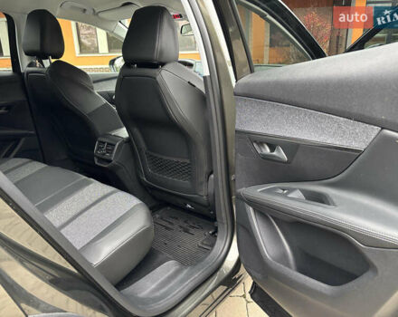 Серый Пежо 3008, объемом двигателя 2 л и пробегом 49 тыс. км за 25800 $, фото 6 на Automoto.ua