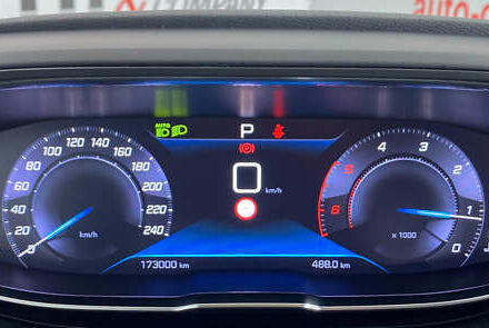 Сірий Пежо 3008, об'ємом двигуна 1.5 л та пробігом 173 тис. км за 21350 $, фото 16 на Automoto.ua