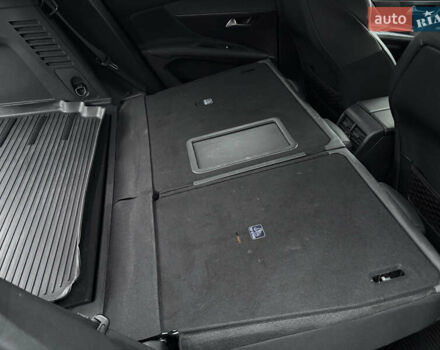 Серый Пежо 3008, объемом двигателя 2 л и пробегом 49 тыс. км за 25800 $, фото 17 на Automoto.ua