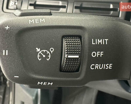 Серый Пежо 3008, объемом двигателя 1.5 л и пробегом 174 тыс. км за 22350 $, фото 17 на Automoto.ua