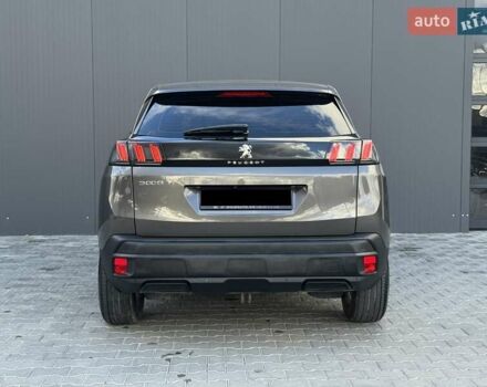 Серый Пежо 3008, объемом двигателя 1.5 л и пробегом 143 тыс. км за 22900 $, фото 4 на Automoto.ua