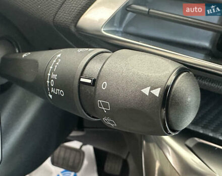 Серый Пежо 3008, объемом двигателя 1.5 л и пробегом 174 тыс. км за 22350 $, фото 16 на Automoto.ua