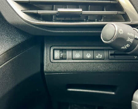 Пежо 3008 2021 у Чернівцях на Automoto.ua Сірий Пежо 3008, об'ємом двигуна 1.5 л та пробігом 128 тис. км за 24200 $, фото 48 на Automoto.ua