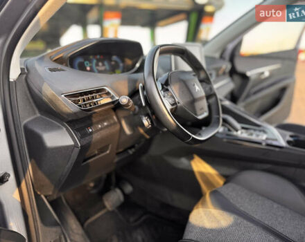 Сірий Пежо 3008, об'ємом двигуна 1.6 л та пробігом 134 тис. км за 21999 $, фото 61 на Automoto.ua