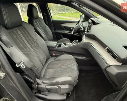 Сірий Пежо 3008, об'ємом двигуна 1.5 л та пробігом 93 тис. км за 25600 $, фото 6 на Automoto.ua